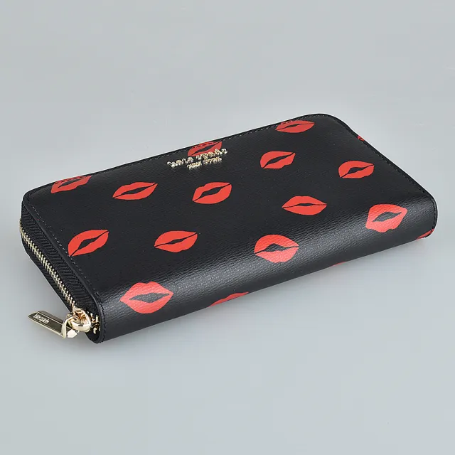 【KATE SPADE】Kate Spade 金字LOGO唇紋設計PVC拉鍊長夾(黑x紅)