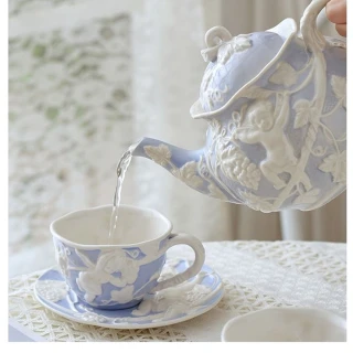 【JEN】英式復古浮雕陶瓷藍色天使下午茶一壺二杯茶具組