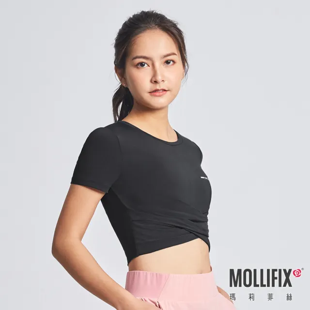 【Mollifix 瑪莉菲絲】品牌標語前交疊短版上衣、瑜珈上衣、瑜珈服(黑)