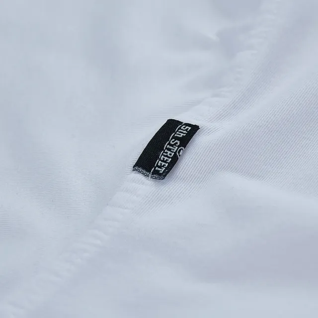 【5th STREET】男裝 短袖 短t 上衣 t恤 TEE 機械 LOGO 印花 白色(5A7007)