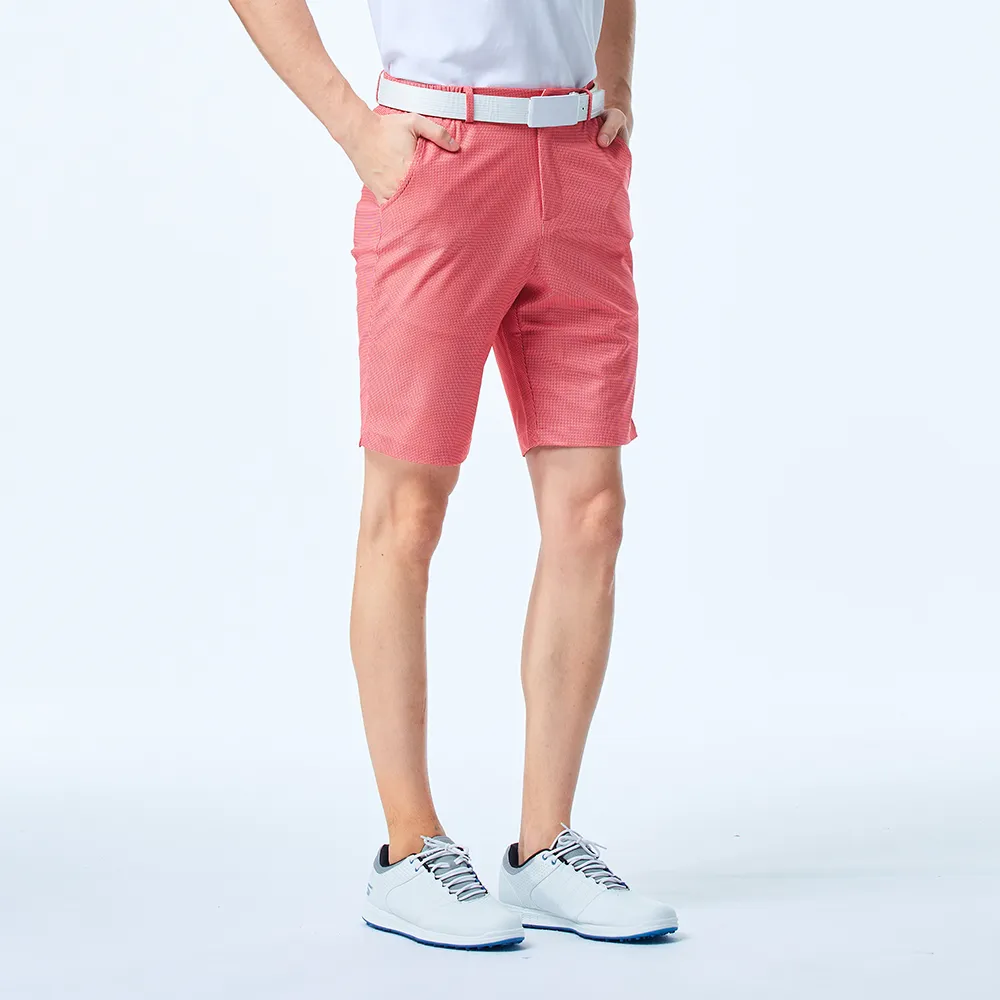 【KING GOLF】速達-網路獨賣款-男款細格紋印圖修身彈性高爾夫球短褲(紅色)