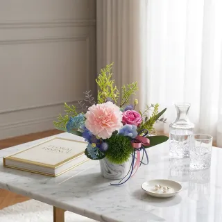 【HUGO DECO 榆果傢飾】進口淺粉康乃馨香氛花藝(仿真花/花禮/佈置/永不凋零)