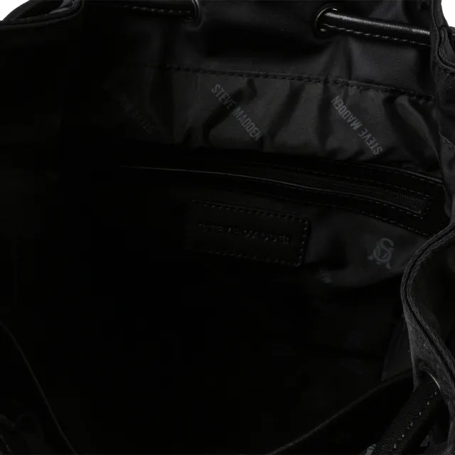 【STEVE MADDEN】BWILDS 時尚有型 超大容量軍旅後背包(黑色)