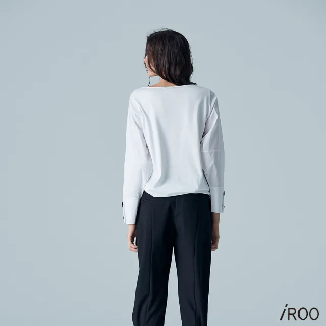 【iROO】圓領設計感長袖上衣