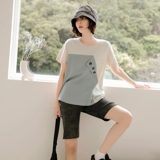 OB 嚴選 圓領食物塗鴉反摺短袖側開衩長洋裝 《DA1027 OB 嚴選 圓領食物塗鴉反摺短袖側開衩長洋裝 《DA1027