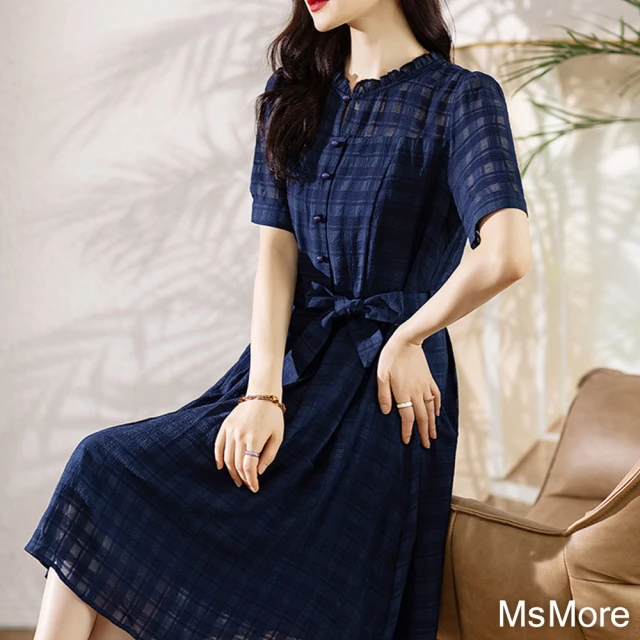 【MsMore】藍調圓領大方短袖中長版系帶收腰格子氣質連身裙洋裝#117812(藍)