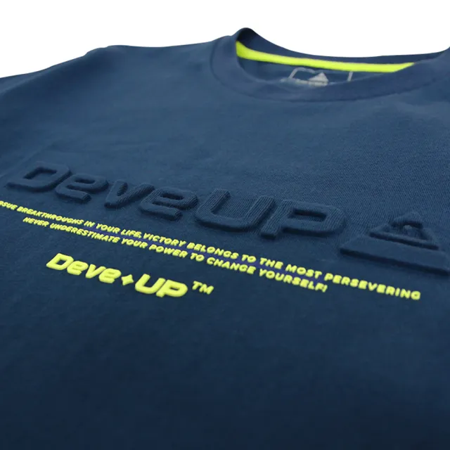 【DeveUP】『DeveUP』棉質鋼印印圖圓領TEE(產品編號 : D01420 綻海藍)