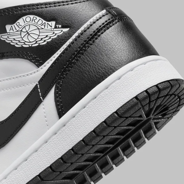 NIKE 耐吉】休閒鞋Air Jordan 1 Mid Panda WHITE/BLACK 黑白女款DV0991