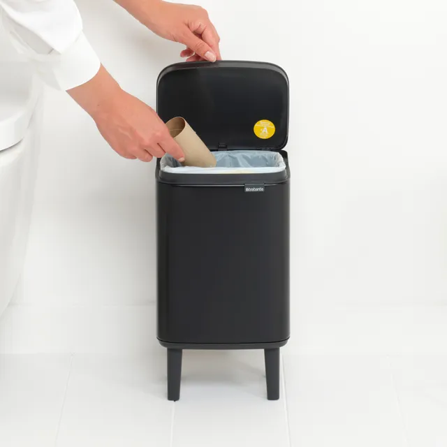 Brabantia】BO WASTE BIN掀蓋式垃圾桶-4L尊爵黑- momo購物網- 好評推薦