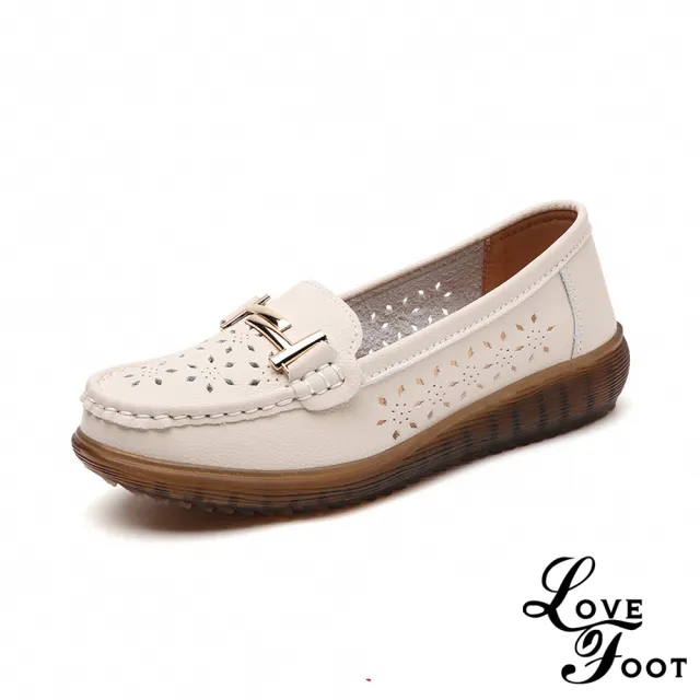 【LOVE FOOT 樂芙】真皮樂福鞋 平底樂福鞋/真皮透氣縷空沖孔幾何金屬釦飾平底樂福鞋(米)