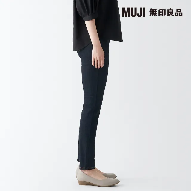 【MUJI 無印良品】女有機棉混超彈力丹寧窄版褲(暗藍)