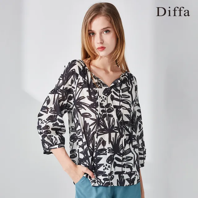 【Diffa】黑白花拉克蘭袖綁帶上衣-女