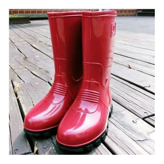【Sanho 三和牌】MIT典雅半筒雨靴/雨靴 休閒防水鞋(蘋果紅/台灣製造  現貨)