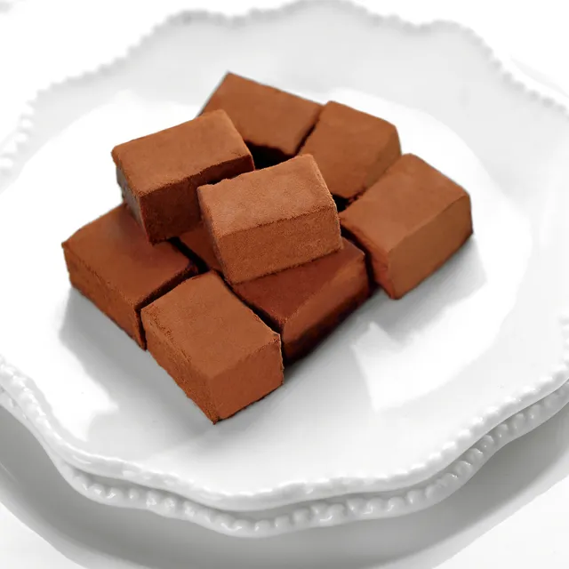 【巧克力雲莊】雲莊原味生巧克力(經典生巧克力35顆/盒-情人節禮物)_母親節禮物