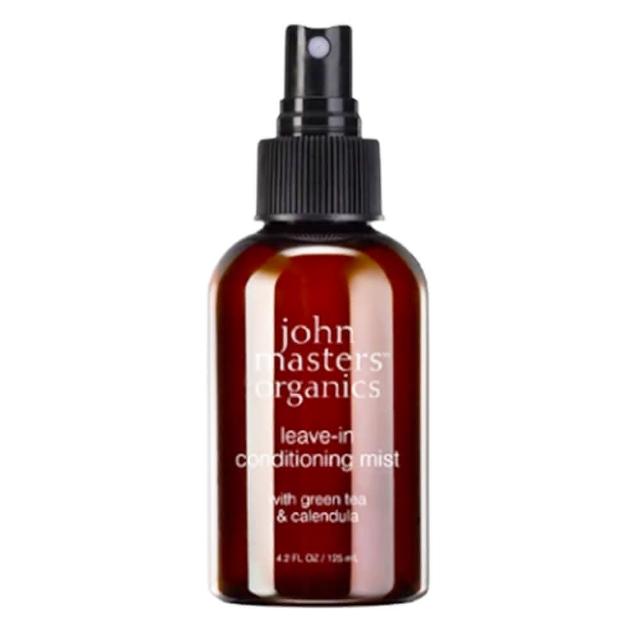 John Masters Organics 綠茶金盞花抗毛躁噴霧是一款專為護髮設計的天然植物配方產品，富含綠茶與金盞花萃取，能有效減少毛躁、增加髮絲柔順度與光澤感。適合日常使用，幫助維持頭髮健康與順滑，讓髮型更易打理。