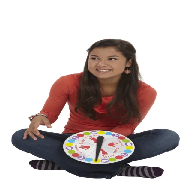 【Hasbro 孩之寶】Games-扭扭樂 98831(益智遊戲/派對遊戲/多人遊戲/趣味互動遊戲)