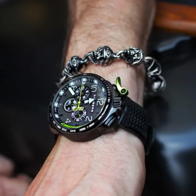 【BOMBERG】炸彈錶 Bolt-68 Racing 賽車三眼計時手錶-45mm(BS45CHPBA.059-1.10)