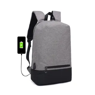【Osun】簡約俐落男士大容量防潑水USB充電電腦包書包後背包(顏色任選/CE283)