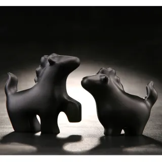 【Gallery Chuan 筌美術】華麗遊行_黑石雕(動物 馬 送禮 限量)