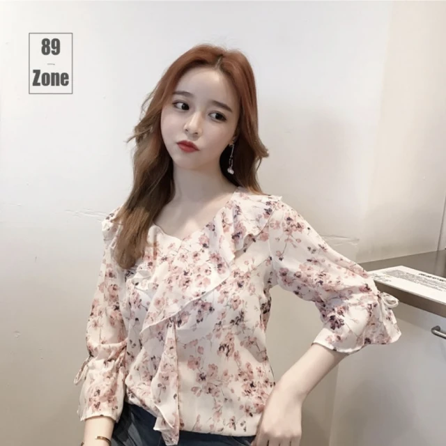 en-suey 銀穗 花卉領綁帶圓領拋袖上衣-女 推薦