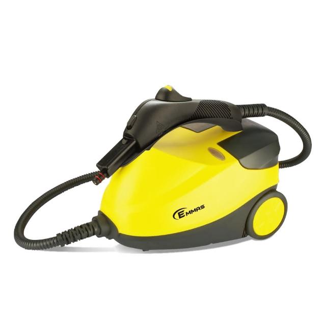  EMMAS CB-60 直立式蒸汽清潔機，適合110V家用電壓，重量僅3.1kg~5kg輕便易操作，容量達301ml以上持久使用，效能1401W~1500W強力除汙殺菌。新品瑕疵保固1年，配件齊全包含主體、說明書、地板刷、鋼絲刷、尼龍刷、大氣嘴、量杯、玻璃刷、地毯滑套、繞線器、掛衣架、燙衣刷、加長管X2、地板刷毛巾、燙衣刷毛巾。高效清潔地板、地毯、衣物，徹底去除汙垢，安全無化學殘留，完美家務助手。 