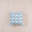 【IN-HOUSE】簡約系列抱枕-3D幾何藍(50x50cm)