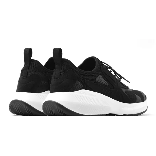 【V-TEX】時尚針織耐水鞋防水鞋 地表最強耐水透濕鞋(Xtal黑白色)