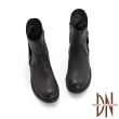 【DN】短靴_率性反折造型拼接後壓紋粗低跟短靴(黑)