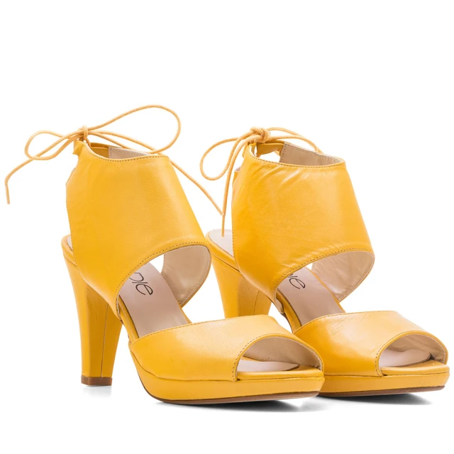 【MISWEAR】女-涼跟鞋-ELODIE 真皮縷空綁帶高跟鞋-黃