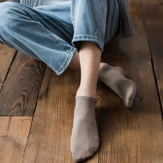 【OT SHOP】男款棉質素色船短襪 M1041-多色可選(透氣吸汗 腳跟止滑 襪子)