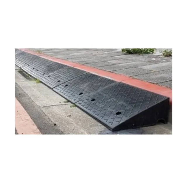 【海夫健康生活館】斜坡板專家 輕型可攜帶式 橡膠製(高5公分x25公分)