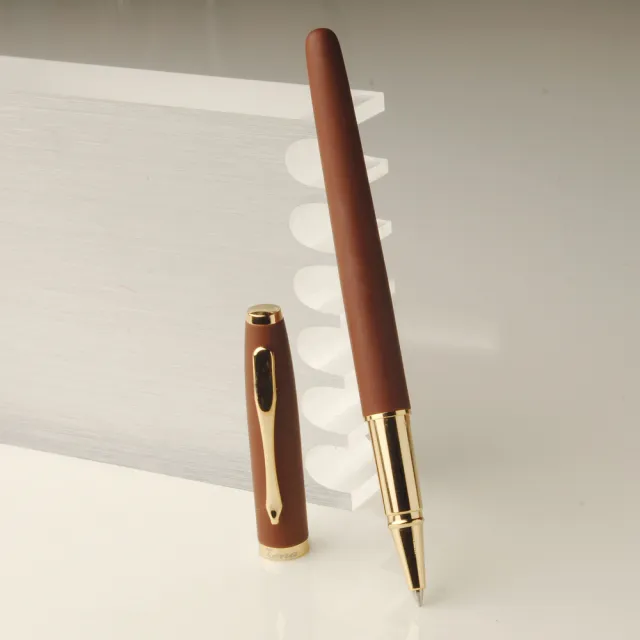 【ZA Zena】不羈的橡皮漆系列 鋼珠筆與鋼筆 一筆二用 豪華禮盒 溫咖(畢業禮物)