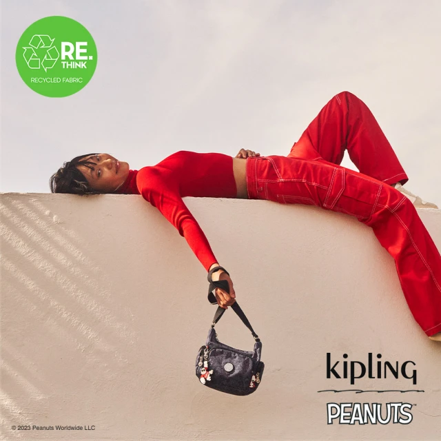 KIPLINGKIPLING官方旗艦館 『牛角包』KIPLING x PEANUTS 丹寧圖騰小巧多層側背包-GABBIE MINI