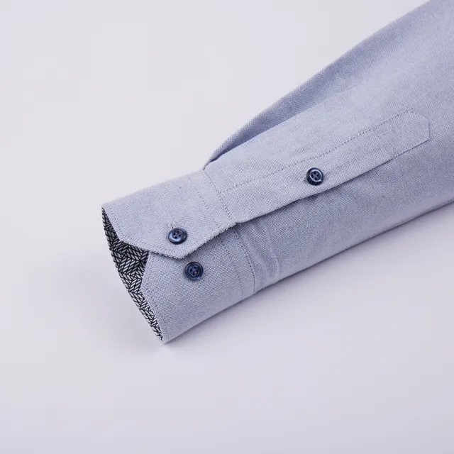 【ROBERTA 諾貝達】男裝 冬季限定 保暖織物 時髦雅緻素面長袖厚襯衫(藍)