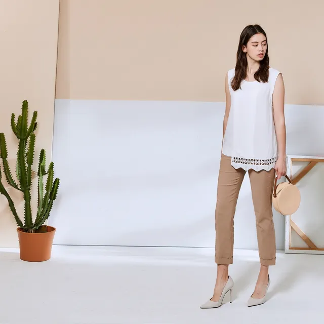 【ICHE 衣哲】Cop.Copine 法國原裝進口不規則雕3D花拼接造型上衣