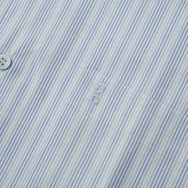 【ROBERTA 諾貝達】台灣製 合身版 親膚性佳 速乾條紋短袖襯衫(淺藍)