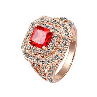 【Aphrodite 愛芙晶鑽】華貴方型排鑽紅寶石造型鑲鑽戒指(玫瑰金色)