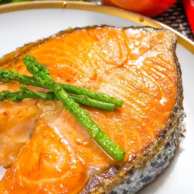 【鮮綠生活】特厚智利鮭魚切片 8片(380g±10%/片包冰率15%)