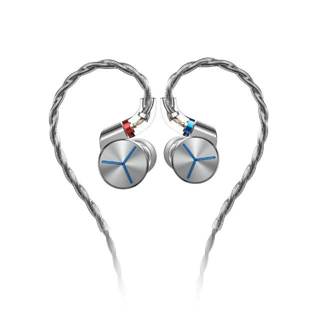 FiiO FA7S 入耳式有線耳機，採用樓氏六動鐵單體結構（HODVTEC-31618、RAD-33518及db646006），提供10Hz-40kHz廣頻響應與111dB高靈敏度，阻抗18Ω適合行動裝置。配備純度單晶銅鍍銀線材及MMCX接頭，支援2.5/3.5/4.4mm旋鎖式可換插頭，單側重量僅8.4g，銀色系純色設計。中國製造，一年保固，完美搭配高解析音樂播放器，帶來專業級音質體驗。