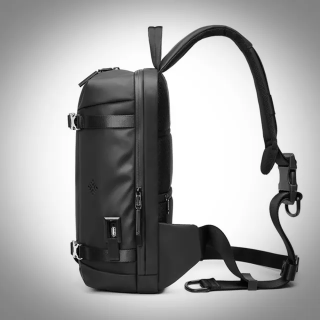 【巴黎精品】胸包牛津布側背包(防水多功能USB接口男包包a1cx20)