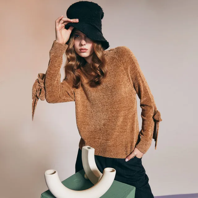 【ICHE 衣哲】Cop.Copine 法國原裝進口針織落肩上衣-秋香褐