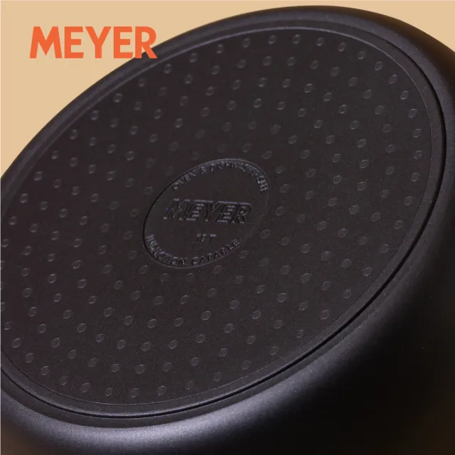【MEYER 美亞】Accent微金亞光黑-陽極氧化26cm不沾鍋平底鍋(IH/電磁爐適用)