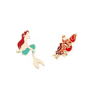 【Lotin 羅婷】小美人魚-美人魚與賽巴斯汀 針式耳環(迪士尼、飾品、手鍊、小美人魚、針式耳環)