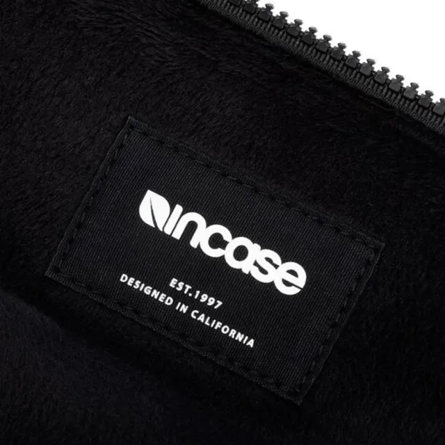 【Incase】Compact in Woolenex MacBook Pro 13 吋保護套(石墨黑)