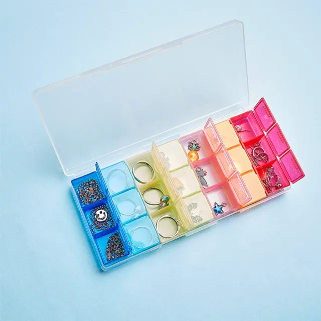 【寶盒百貨】日本製 彩色可攜帶式週藥盒 DIY小物收納盒(可拆用 首飾珠寶盒 飾品收納 隨身盒 分類收納)