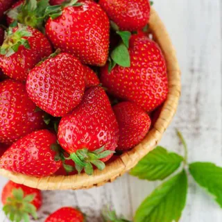 【WANG 蔬果】台灣嚴選香水草莓XL號(4盒_14-18入/400g/盒)