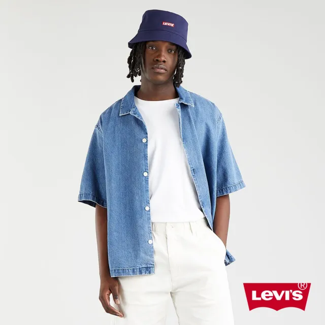 LEVIS】男款短袖牛仔襯衫/ Oversize寬鬆版型/ 精工輕藍染石洗/ 寒麻