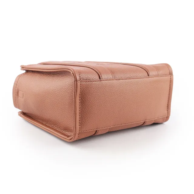 【MARC JACOBS 馬克賈伯】THE LEATHER TOTE 粒面皮革小款托特包(堅果棕)