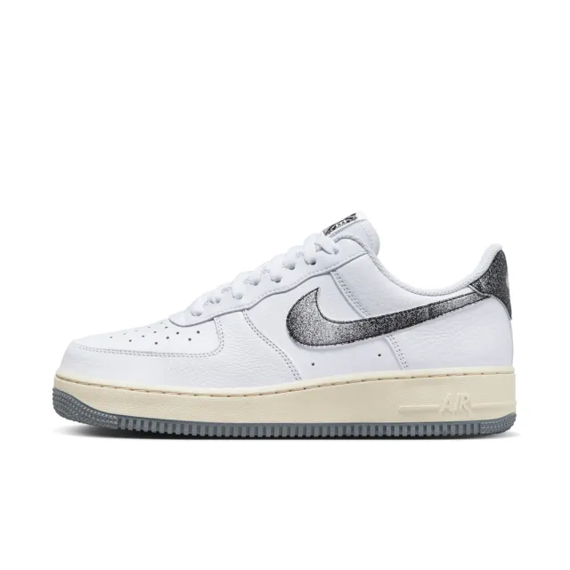 NIKE 耐吉】AIR FORCE 1 07 LX 男運動休閒鞋-白灰(DV7183100) - momo