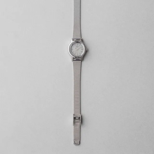 【ete】太陽能知性英倫腕錶(銀色)